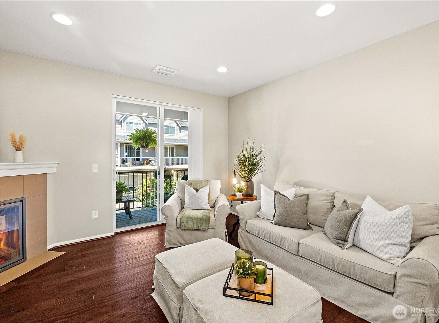 1912 113th Place SE Everett, WA 98208 - Thumbnail 3