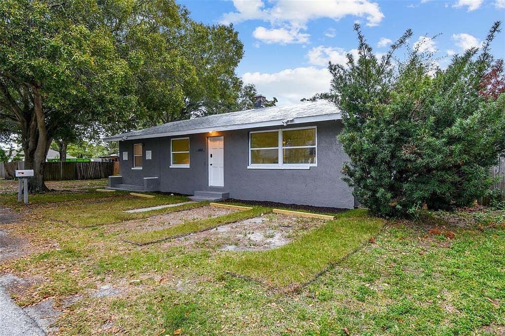 4625 Xenia St N Saint Petersburg, FL 33714 - Thumbnail 3