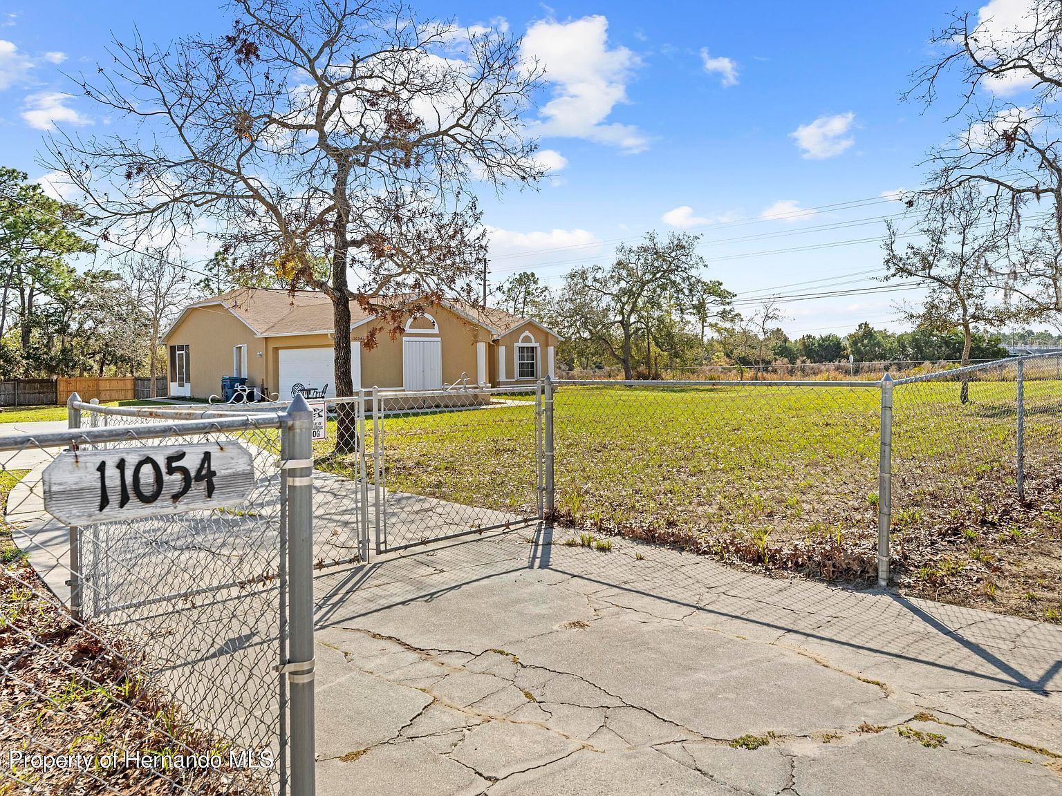 11054 Liberto Rd Weeki Wachee, FL 34614 - Thumbnail 3