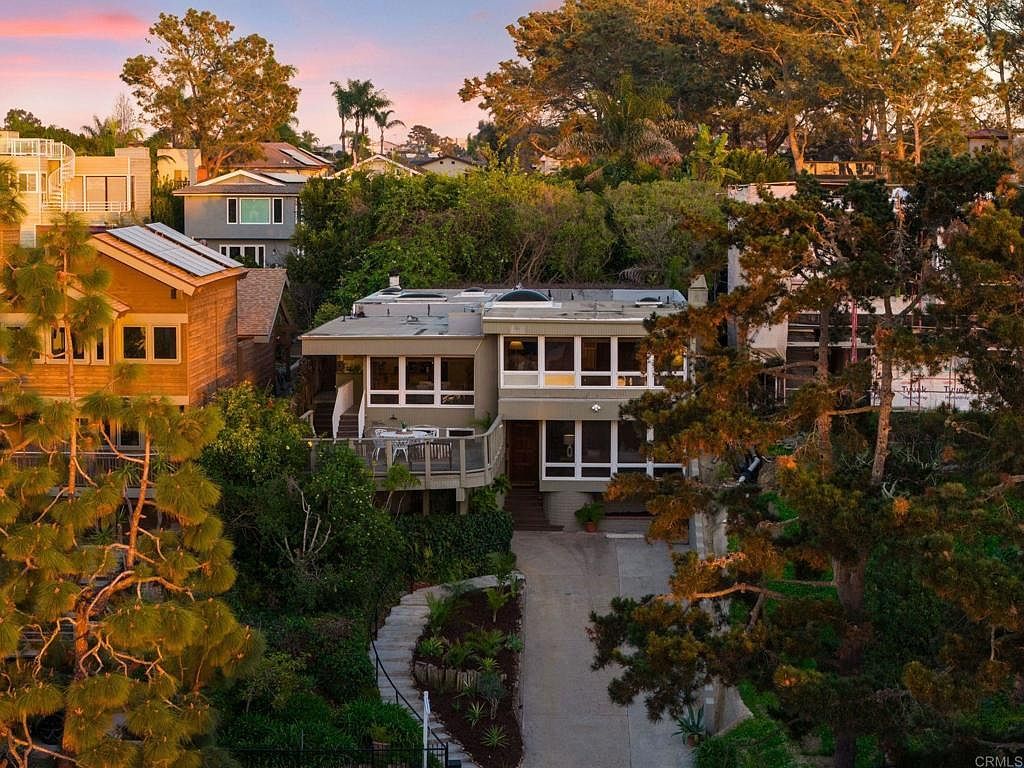 13635 Pine Needles Dr Del Mar, CA 92014 - Thumbnail 3