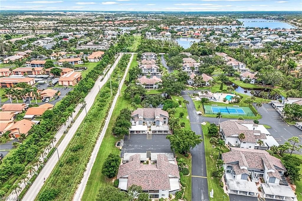 6324 Sugar Bush Ln APT B Fort Myers, FL 33908 - Thumbnail 3