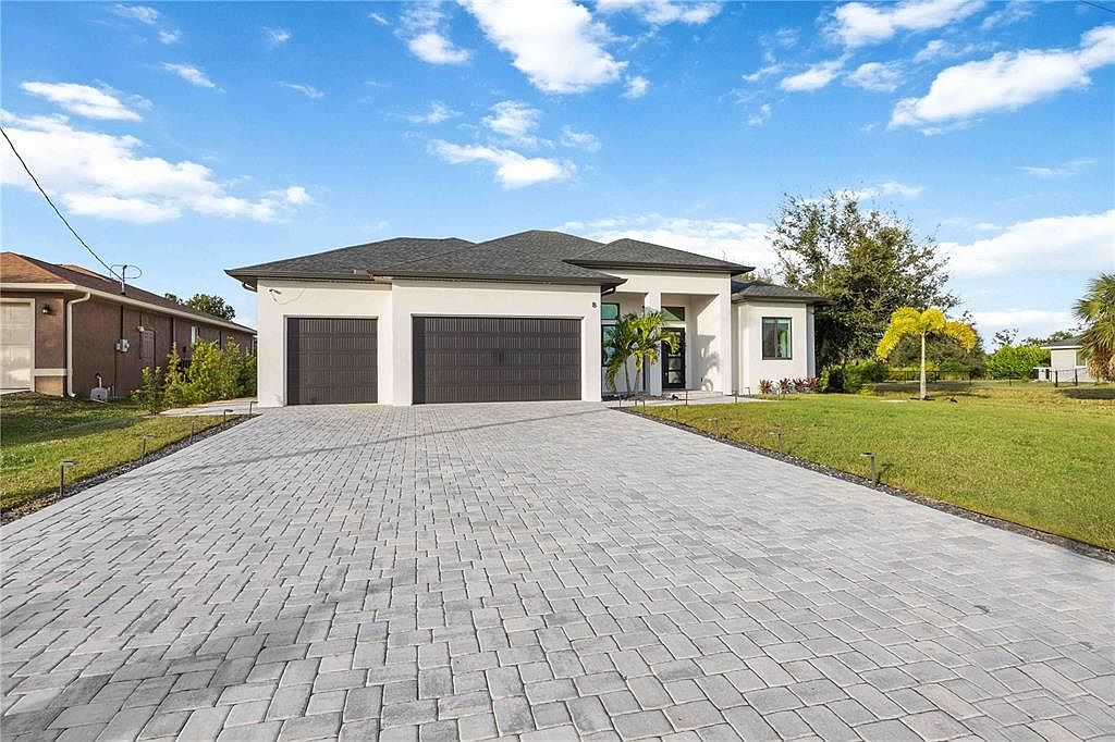 8 Idle Ct Placida, FL 33946 - Thumbnail 3