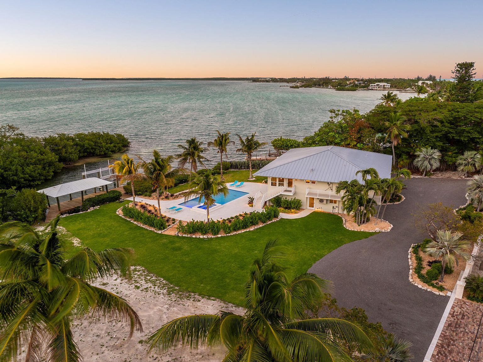 158 Sapodilla Dr Islamorada, FL 33036 - Thumbnail 3