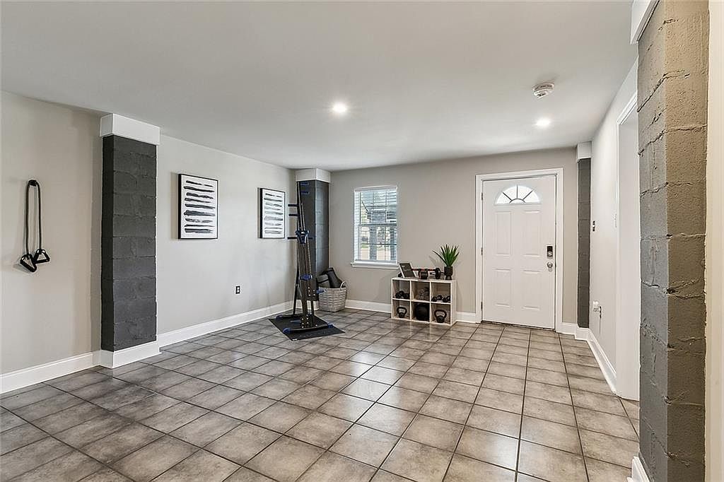 2558 Prentiss Ave New Orleans, LA 70122 - Thumbnail 3