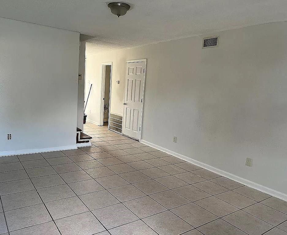 7400-7402 W Laverne St New Orleans, LA 70126 - Thumbnail 3