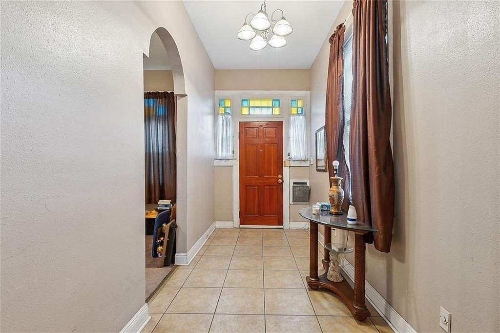 925 N Prieur St New Orleans, LA 70116 - Thumbnail 3