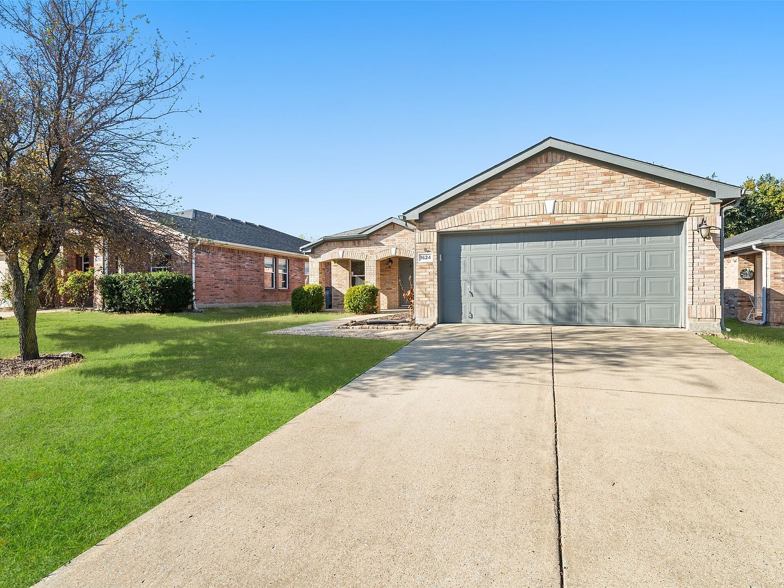 1624 Lionheart Dr Little Elm, TX 75068 - Thumbnail 3