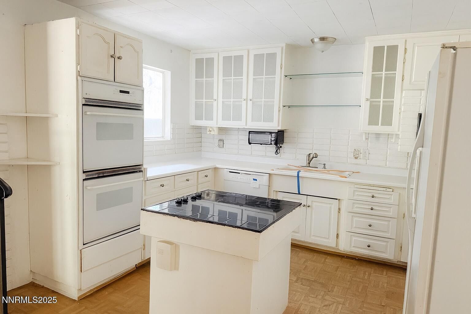 302 Griffin Ct Stateline, NV 89449 - Thumbnail 3