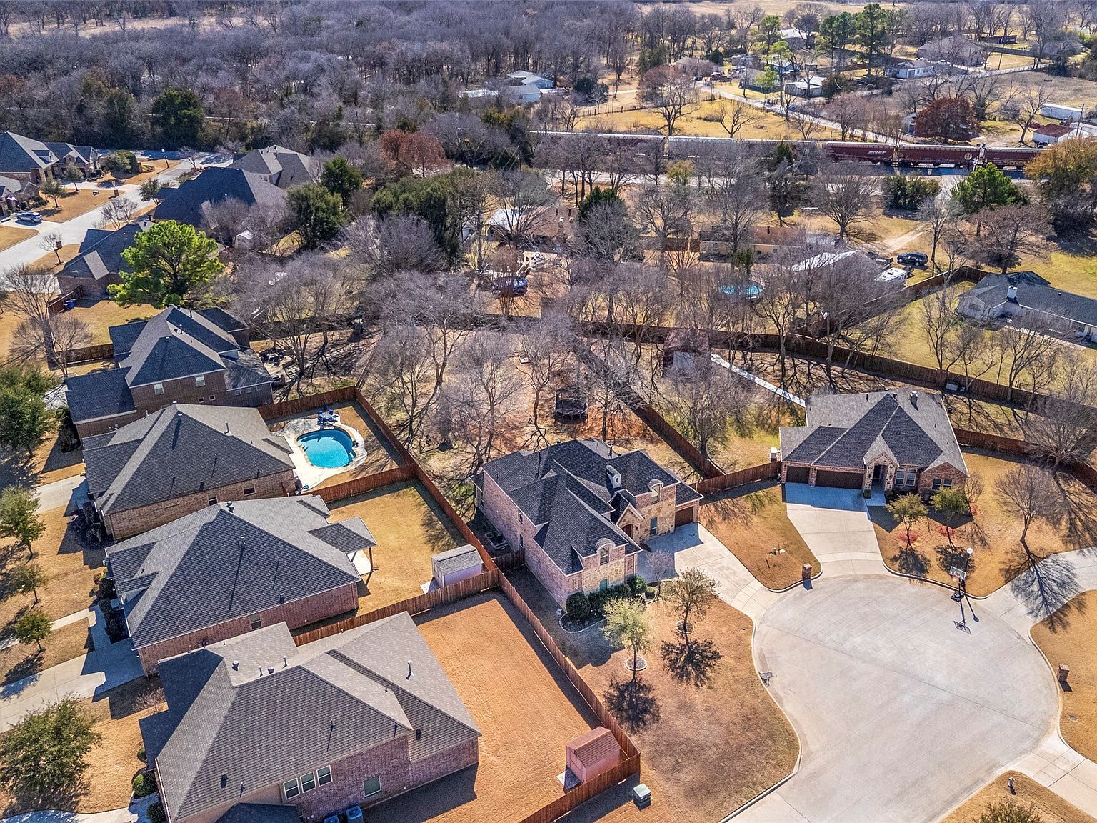 704 Elm Creek Cir Mansfield, TX 76063 - Thumbnail 3