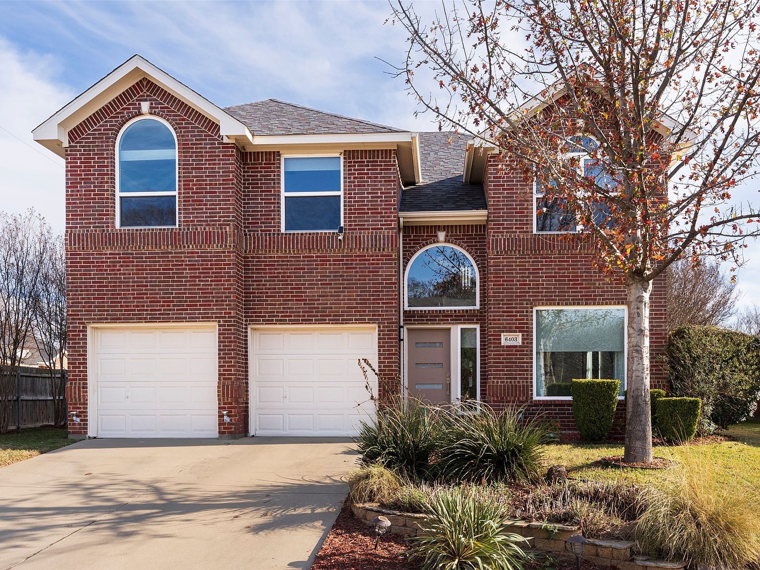 6403 Redstone Dr Arlington, TX 76001 - Thumbnail 3