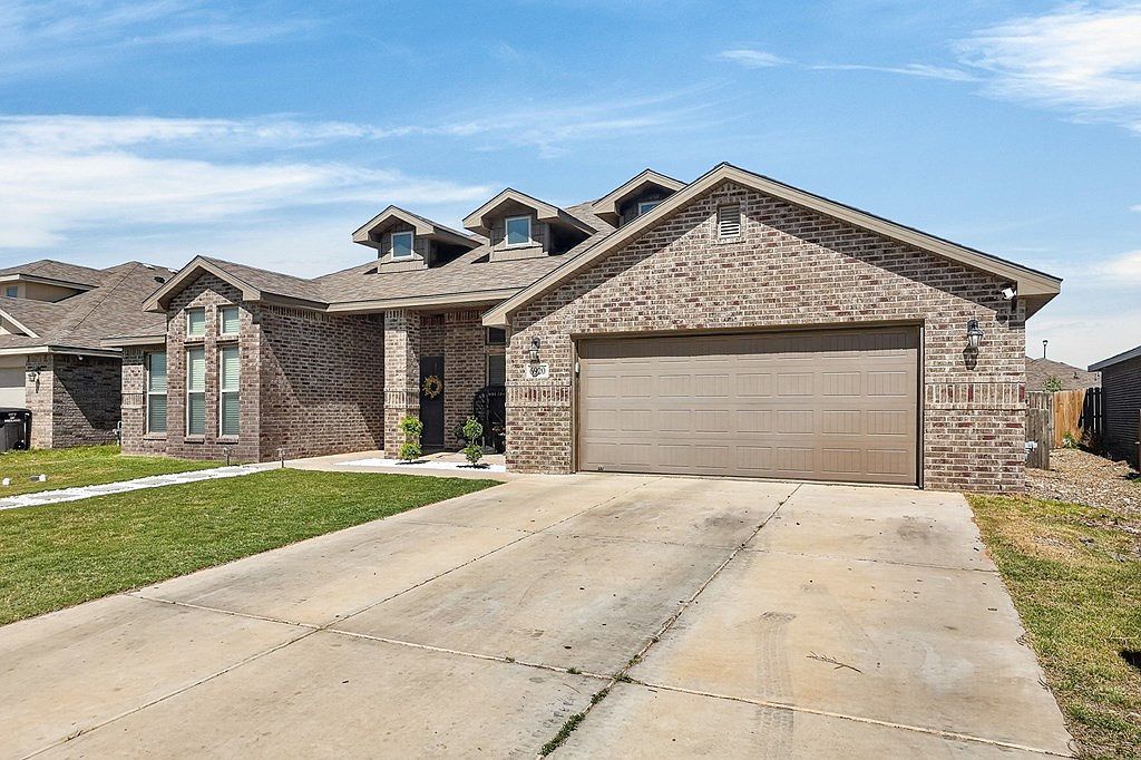 6920 Corral Dr Midland, TX 79705 - Thumbnail 3