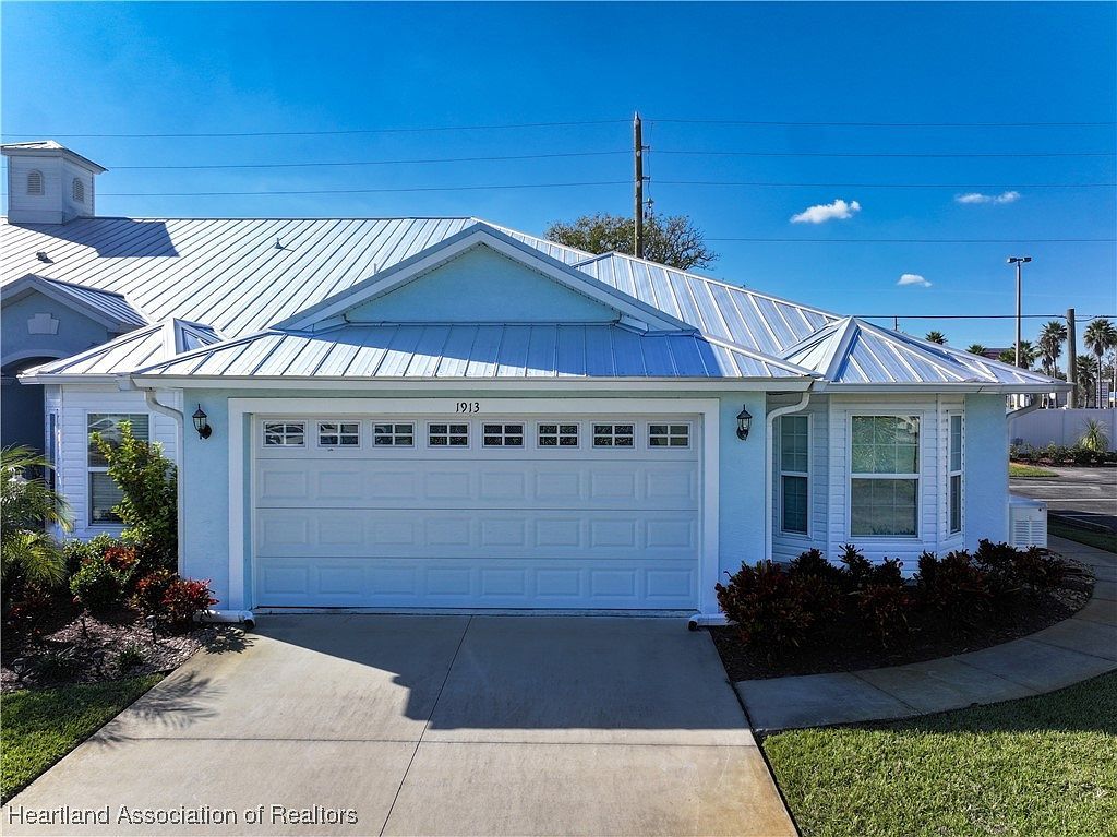 1913 Pine Key Blvd Sebring, FL 33870 - Thumbnail 3