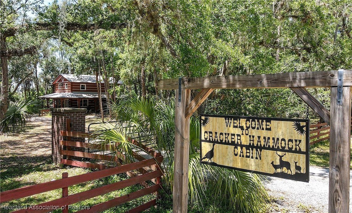 1050 Cracker Hammock Sebring, FL 33875 - Thumbnail 3