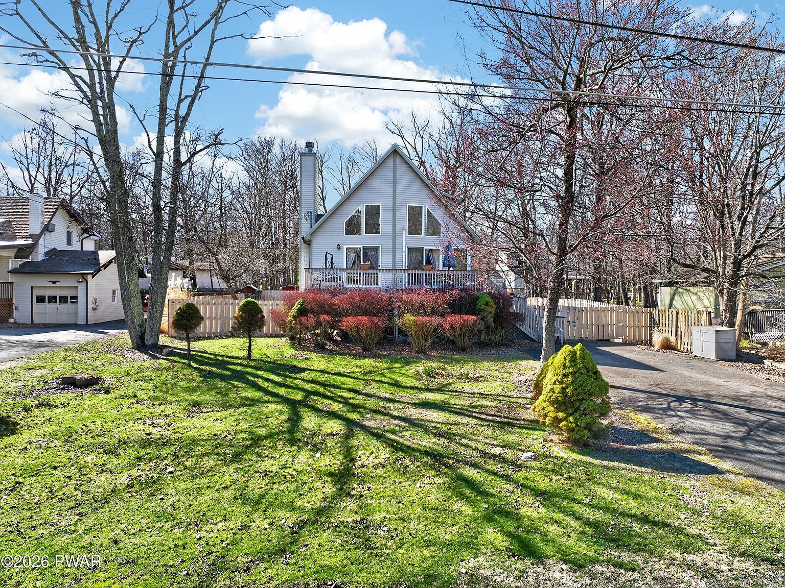 155 Skyview Rd Dingmans Ferry, PA 18328 - Thumbnail 3