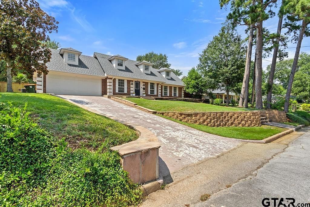 3235 Curtis Dr Tyler, TX 75701 - Thumbnail 3