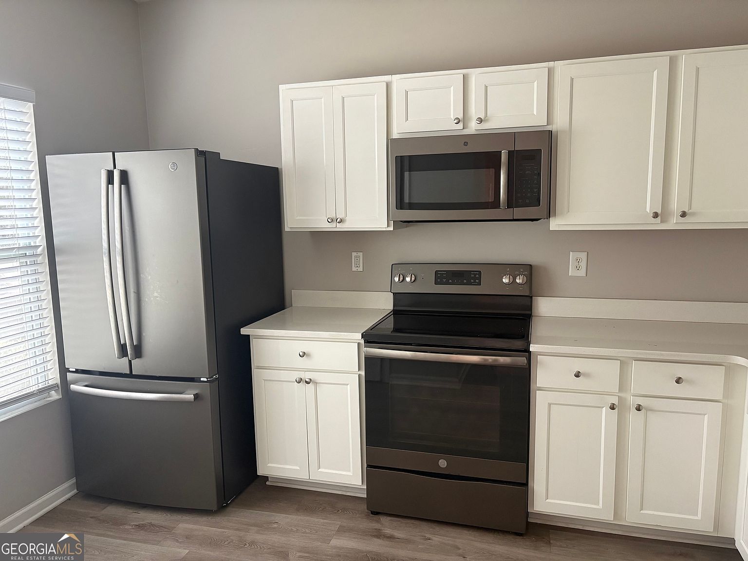 2325 Bigwood Trl Atlanta, GA 30349 - Thumbnail 3