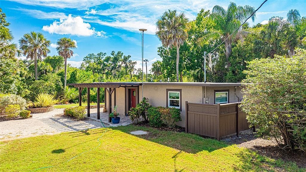 6718 68th Ave E Bradenton, FL 34203 - Thumbnail 3