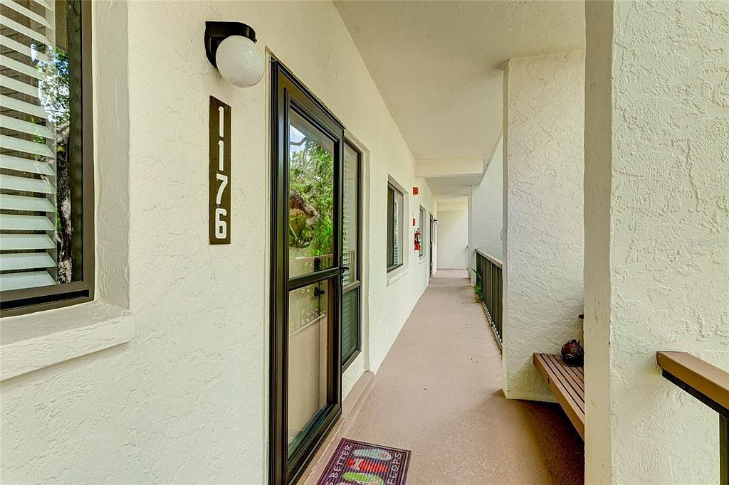 1176 Bird Bay Way Venice, FL 34285 - Thumbnail 3