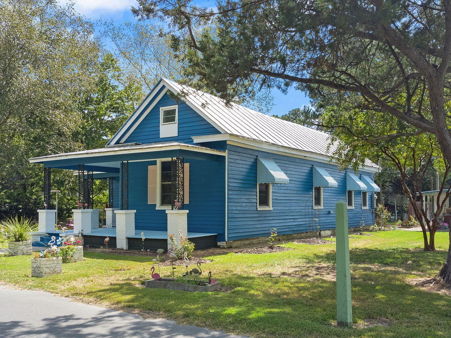 104 W Trent St Trenton, NC 28585 - Thumbnail 3