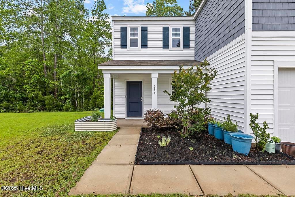 386 High Ridge Ct Sneads Ferry, NC 28460 - Thumbnail 3