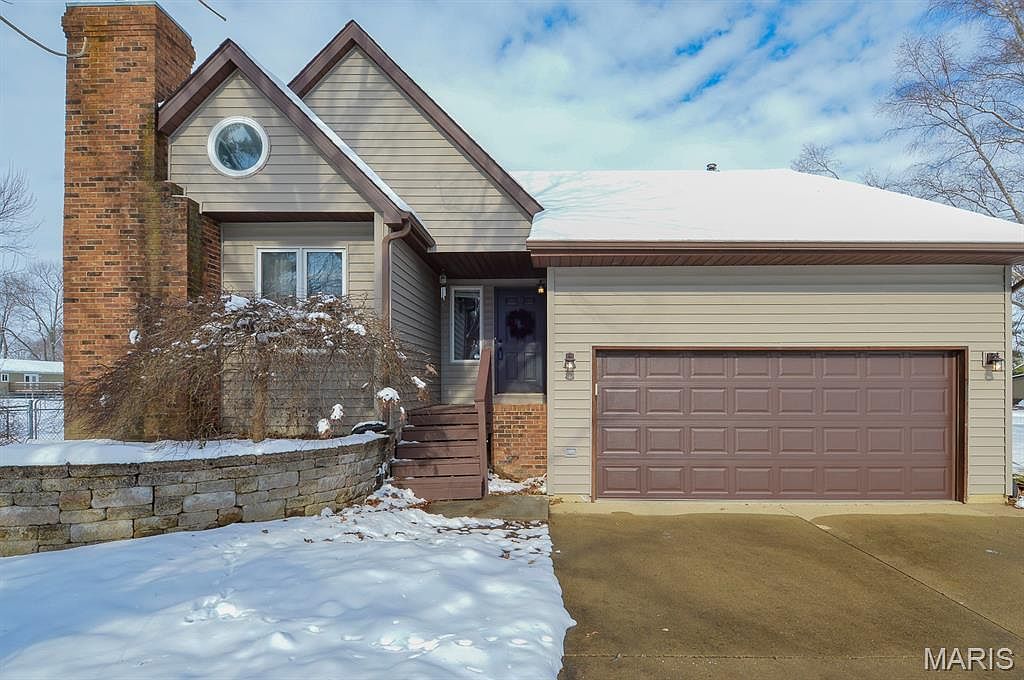 7342 W Main St Maryville, IL 62062 - Thumbnail 3