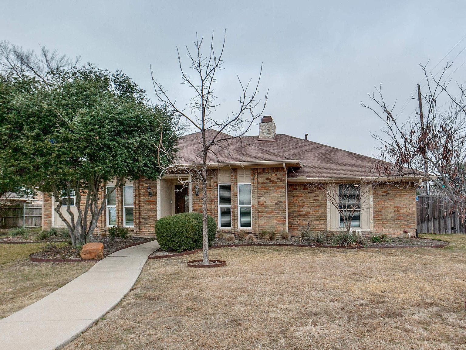 2901 Regal Rd Plano, TX 75075 - Thumbnail 3