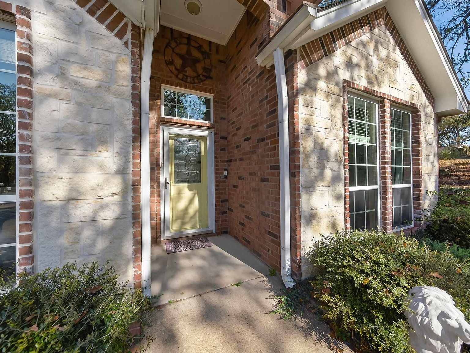 332 Highlander Hts Hideaway, TX 75771 - Thumbnail 3