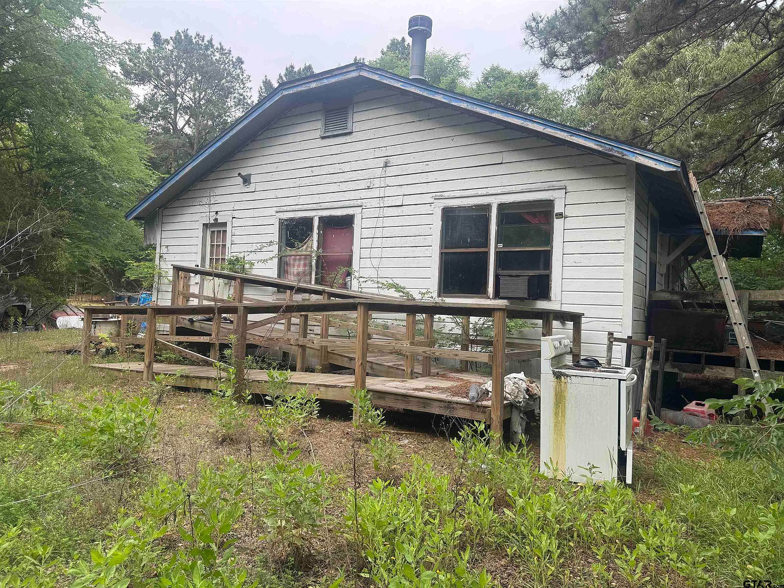 1307 W County Line Rd Troup, TX 75789 - Thumbnail 3