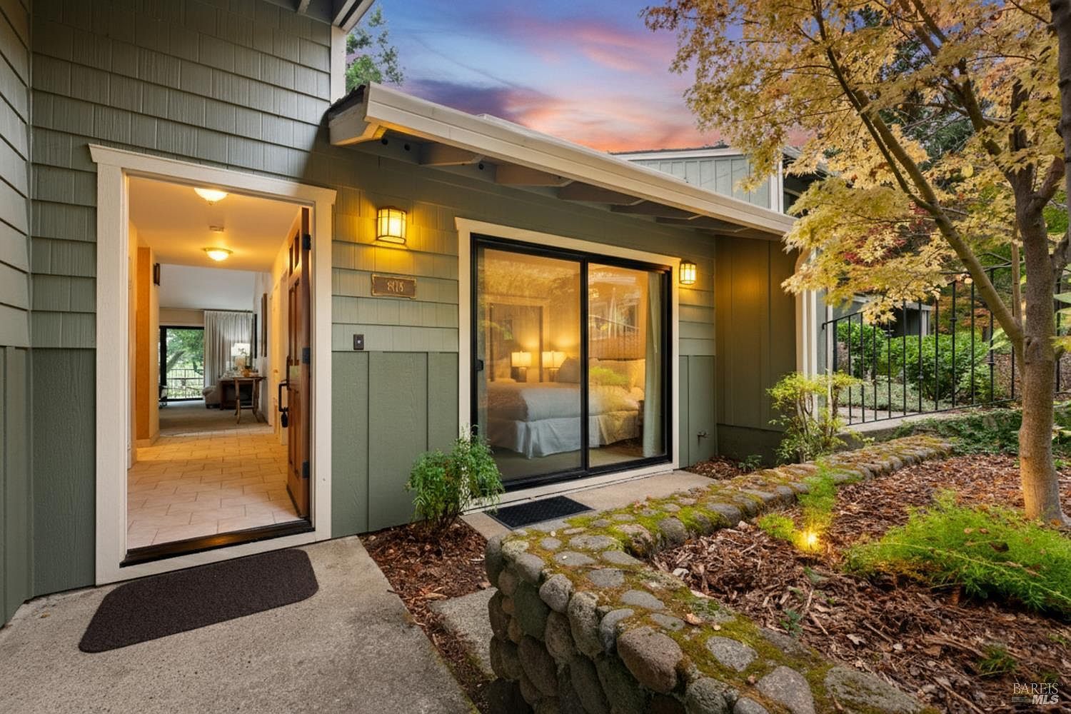 808 Augusta Cir Napa, CA 94558 - Thumbnail 3