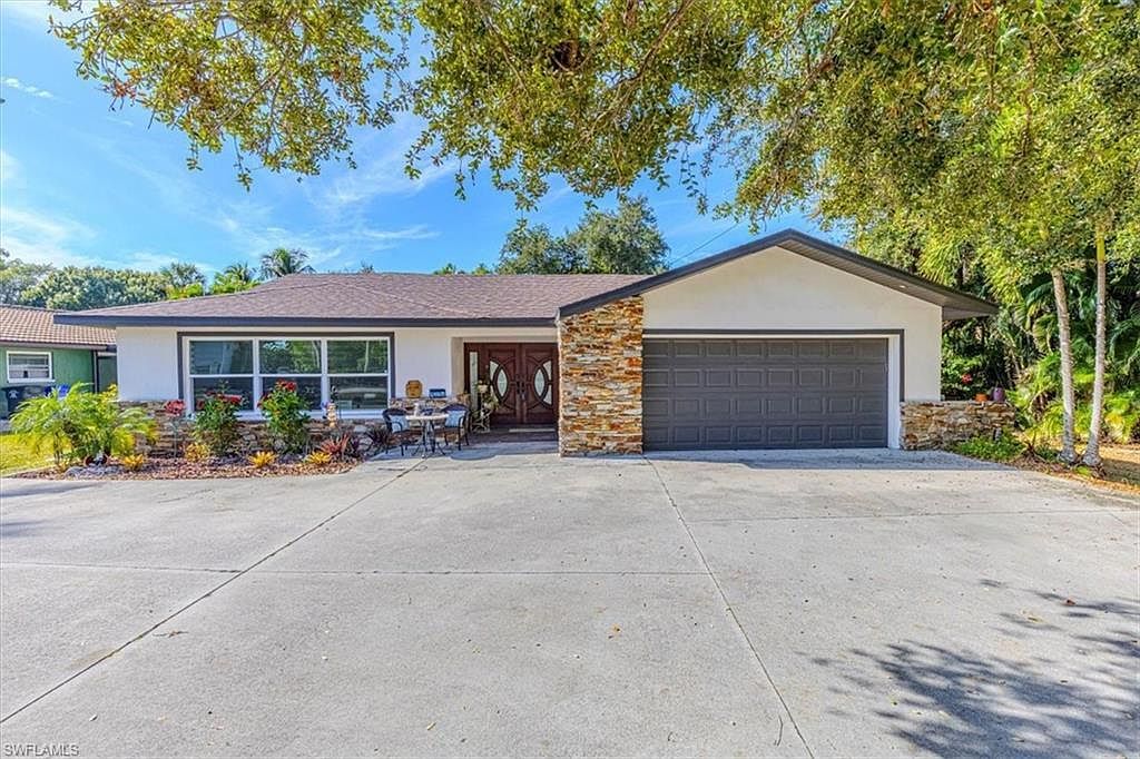 4310 McGregor Blvd Fort Myers, FL 33901 - Thumbnail 3