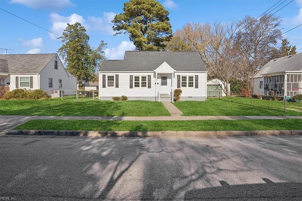 526 Birmingham Ave Norfolk, VA 23505 - Thumbnail 3