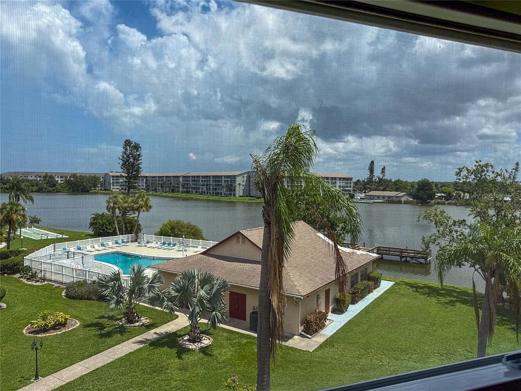 4103 Lake Bayshore Dr #404 Bradenton, FL 34205 - Thumbnail 3