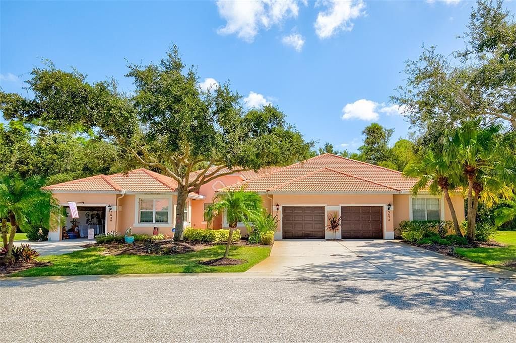 5630 Cortina Ln Palmetto, FL 34221 - Thumbnail 3