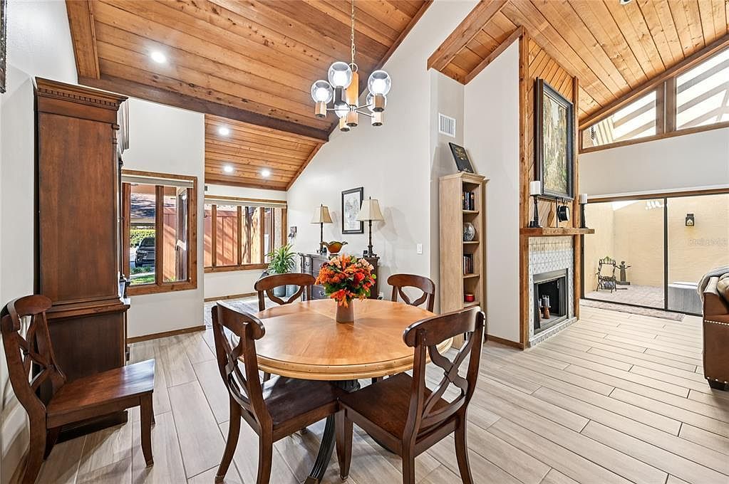 7904 4th Ave W Bradenton, FL 34209 - Thumbnail 3