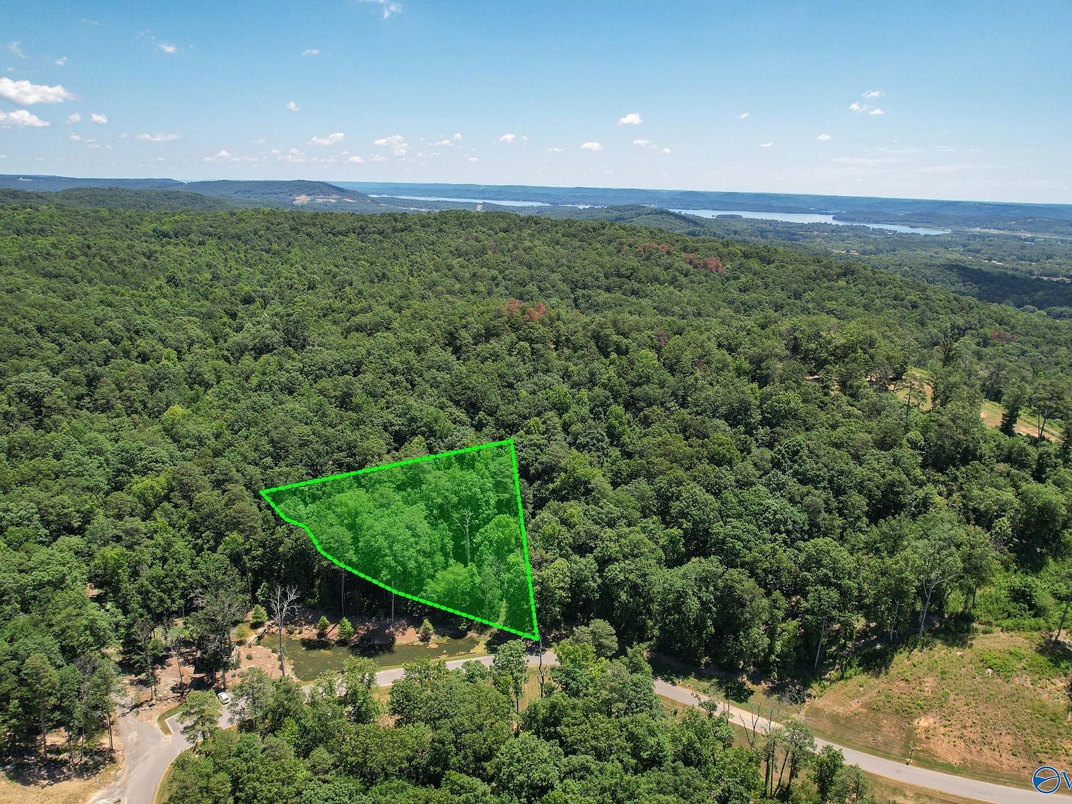 83 Boathouse Dr Guntersville, AL 35976 - Thumbnail 3