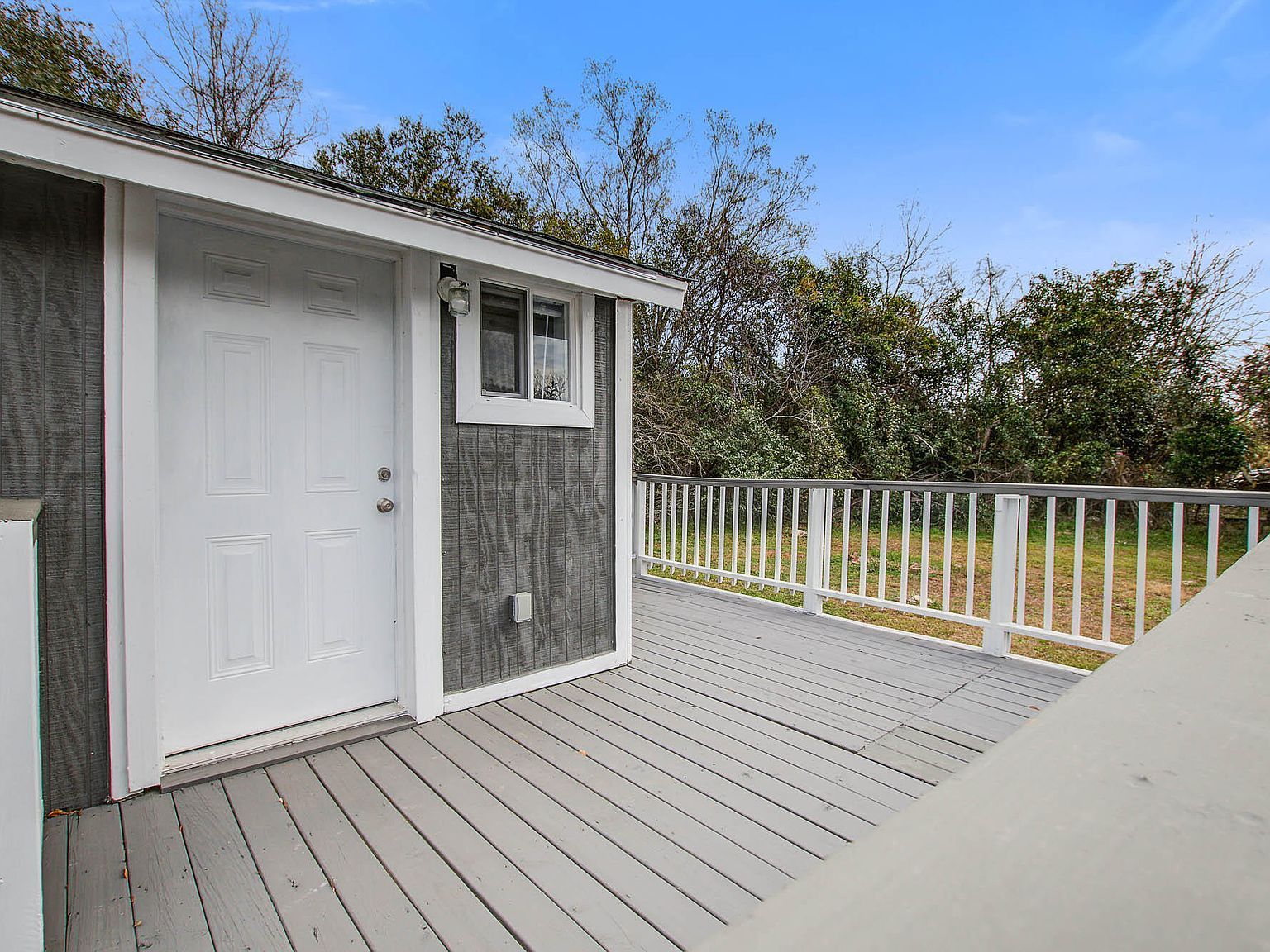 1879 Hampton Ave North Charleston, SC 29405 - Thumbnail 3