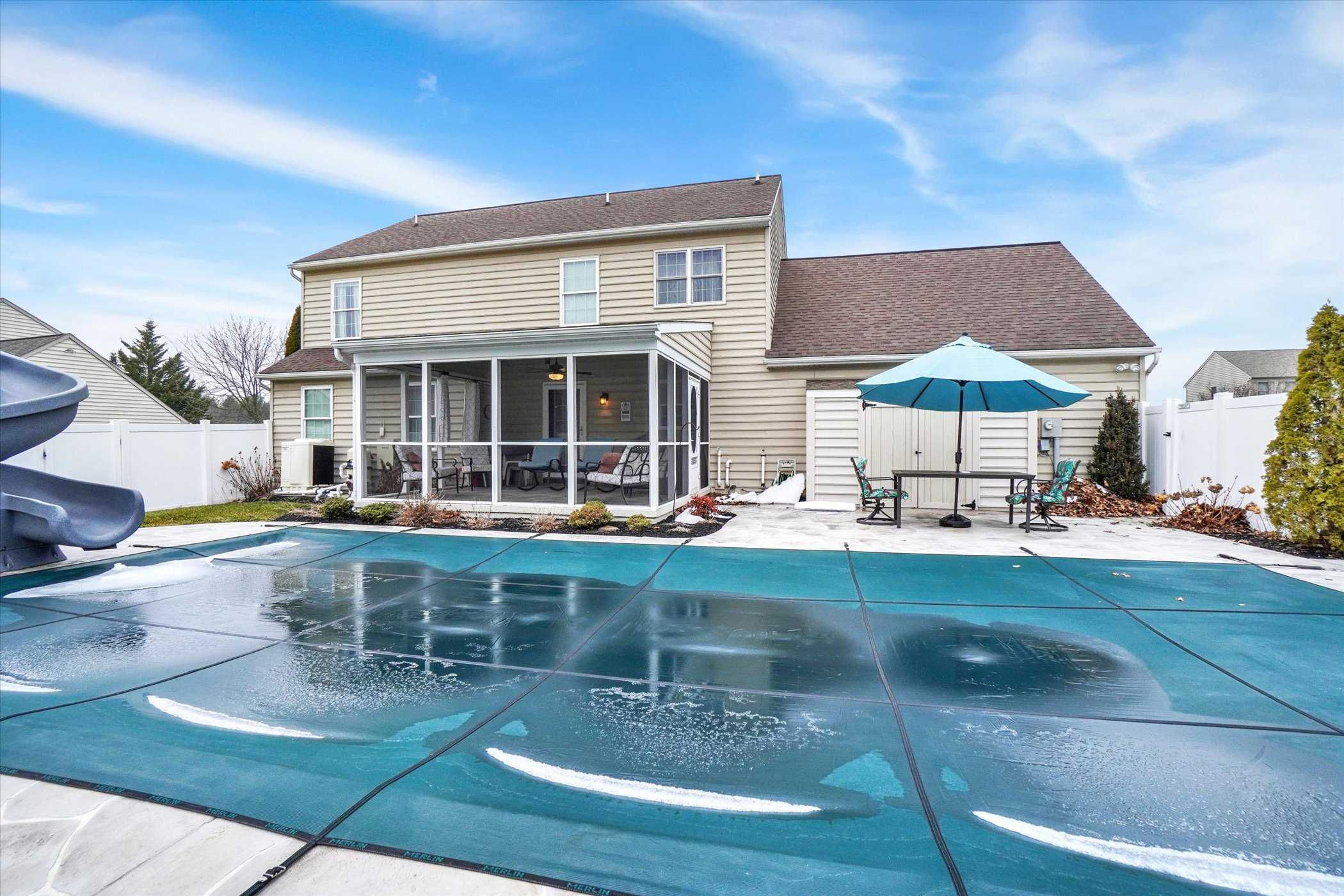 1383 Sterling Drive, York, PA, USA, 17404 - Thumbnail 3