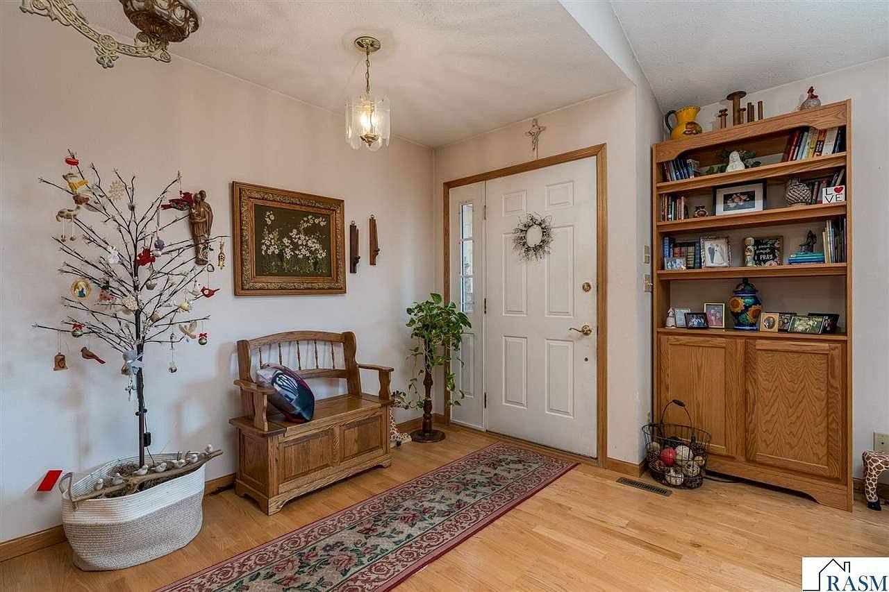 101 Shiloh Ct Mankato, MN 56001 - Thumbnail 3