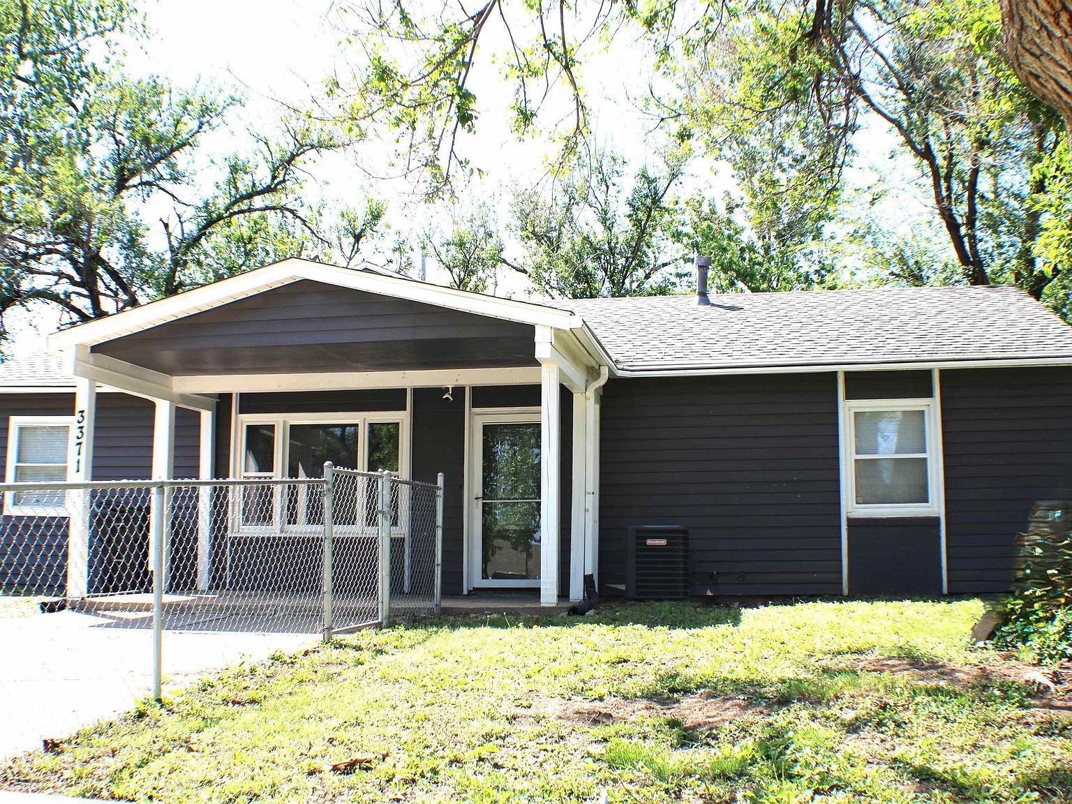 3371 SW Kirklawn Ave Topeka, KS 66611 - Thumbnail 3