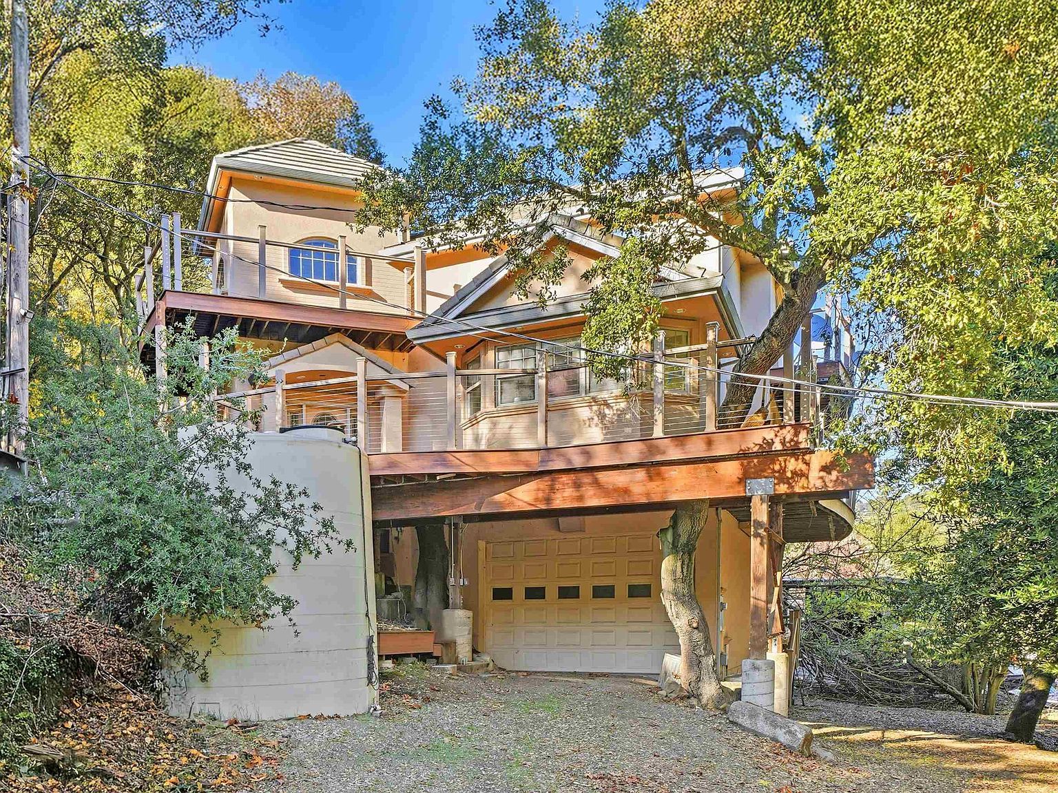 36215 Palomares Rd Castro Valley, CA 94552 - Thumbnail 3