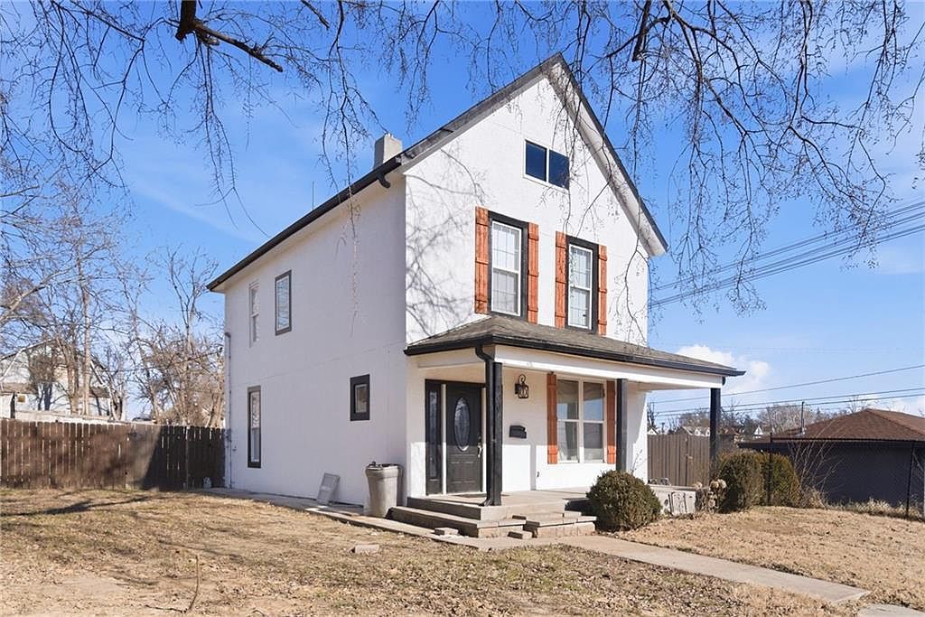 1006 Grandview Blvd Kansas City, KS 66102 - Thumbnail 3