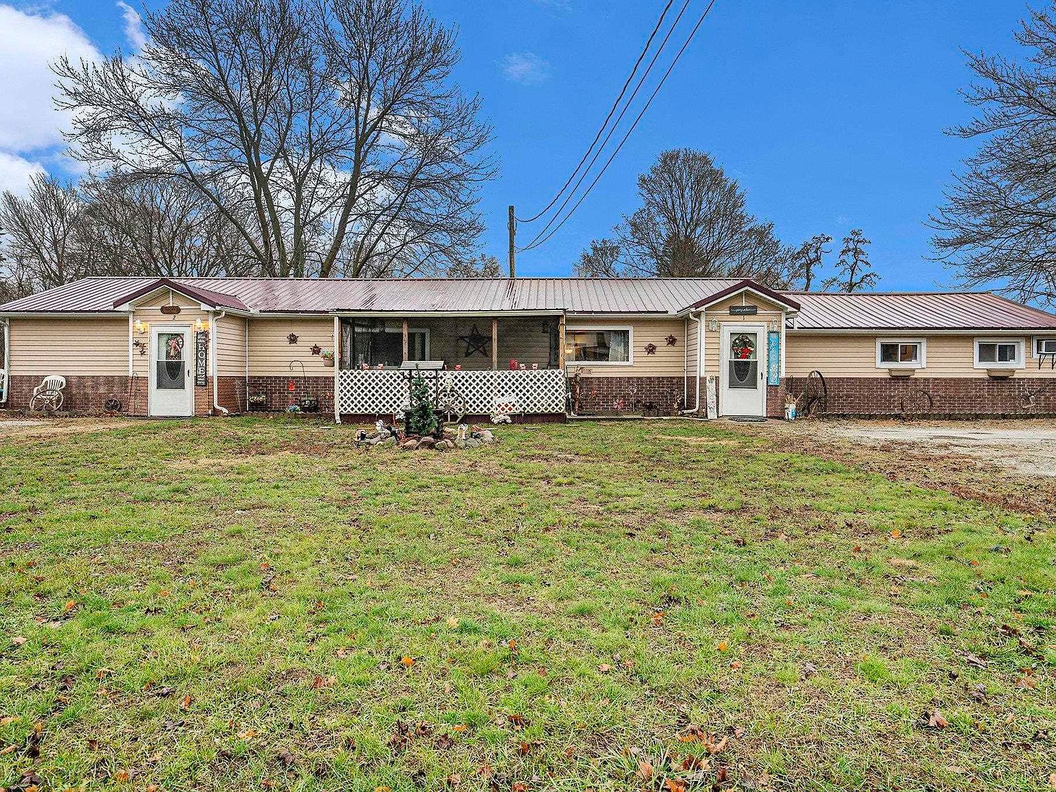 41 N Mill St Laketon, IN 46943 - Thumbnail 3