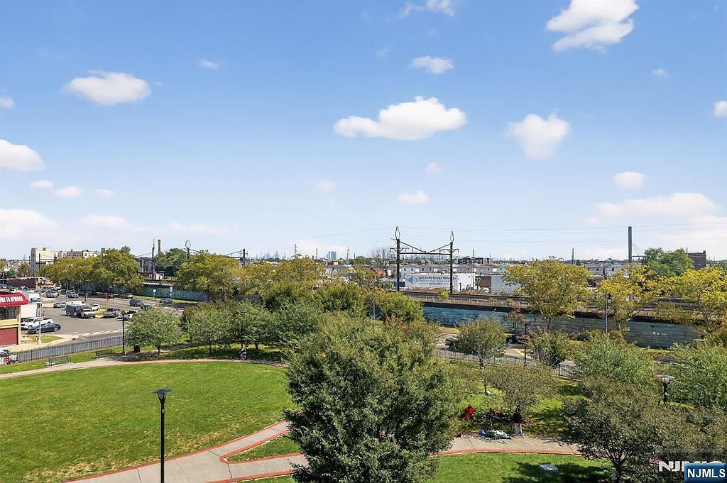 15-19 Tichenor Ln UNIT 407 Newark, NJ 07114, Newark, NJ, 7114 - Thumbnail 3