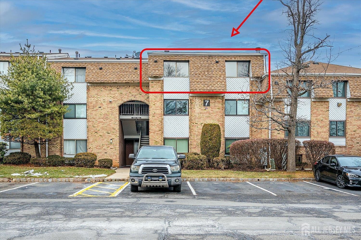 707 Edison Glen Ter Edison, NJ 08837 - Thumbnail 3