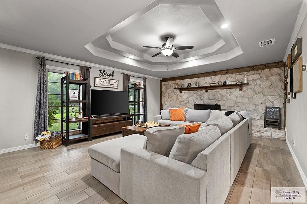 3129 Clifford St Harlingen, TX 78550 - Thumbnail 3