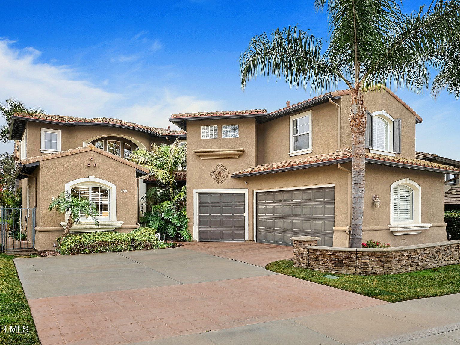 796 Sterling Hills Dr Camarillo, CA 93010 - Thumbnail 3