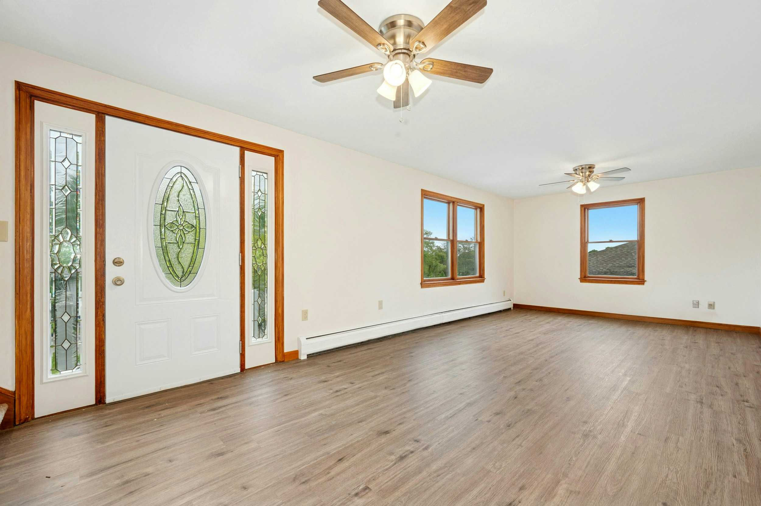 45 Dillon Street, Worcester, MA, 1604 - Thumbnail 3