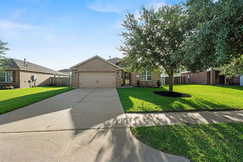 9810 Garnet Falls Dr Rosharon, TX 77583 - Thumbnail 3