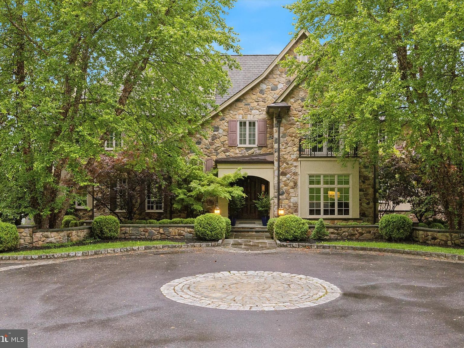 631 Harts Ridge Rd Conshohocken, PA 19428 - Thumbnail 3