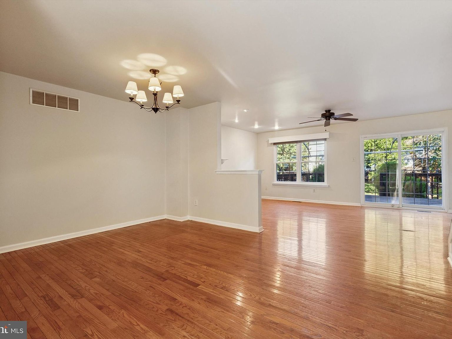 112 Hemlock Dr Collegeville, PA 19426 - Thumbnail 3